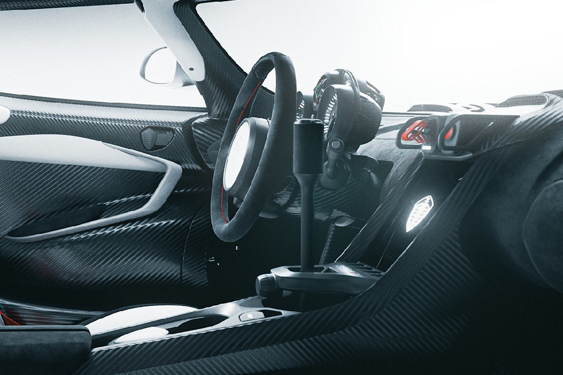 Koenigsegg-CCGT1-2027 (6).jpg
