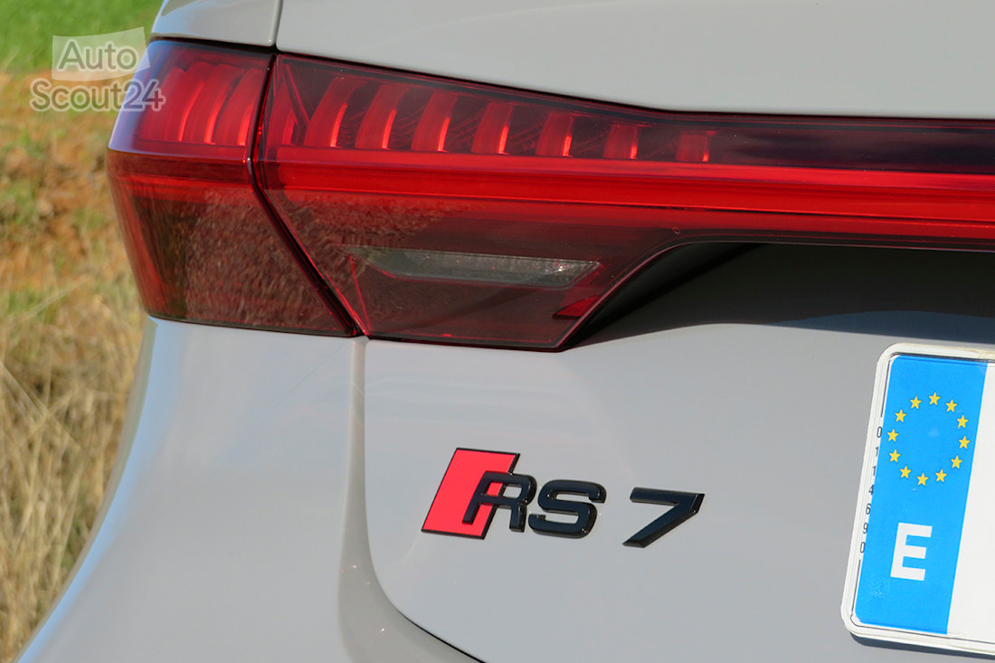 24_audi rs7 sportback.JPG