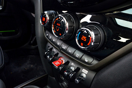 Mini Cooper S Countryman ALL4 2021 : essai routier Body Image