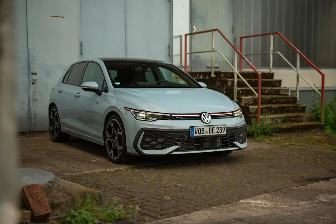 vw-golf-gti-2025-titelbild