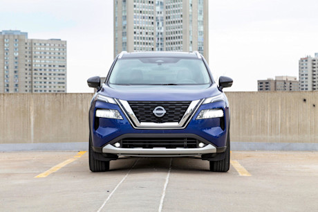 Editorial 2022 nissan rogue platinum awd 01 jw