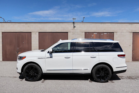 Editorial 2022 lincoln navigator reserve 05 jm