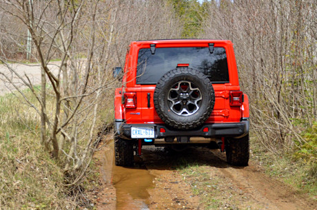 Jeep Wrangler Rubicon 4xe 2021 : essai routier Image