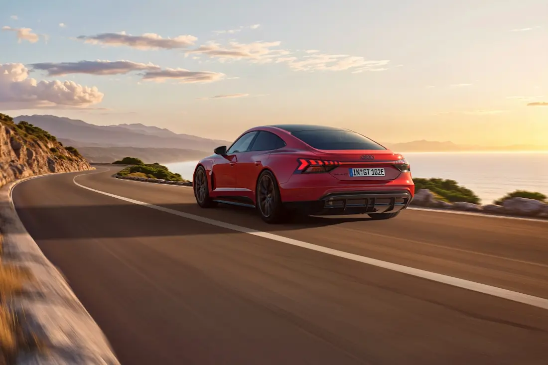 audi-etron-gt-quattro-2025 (1)