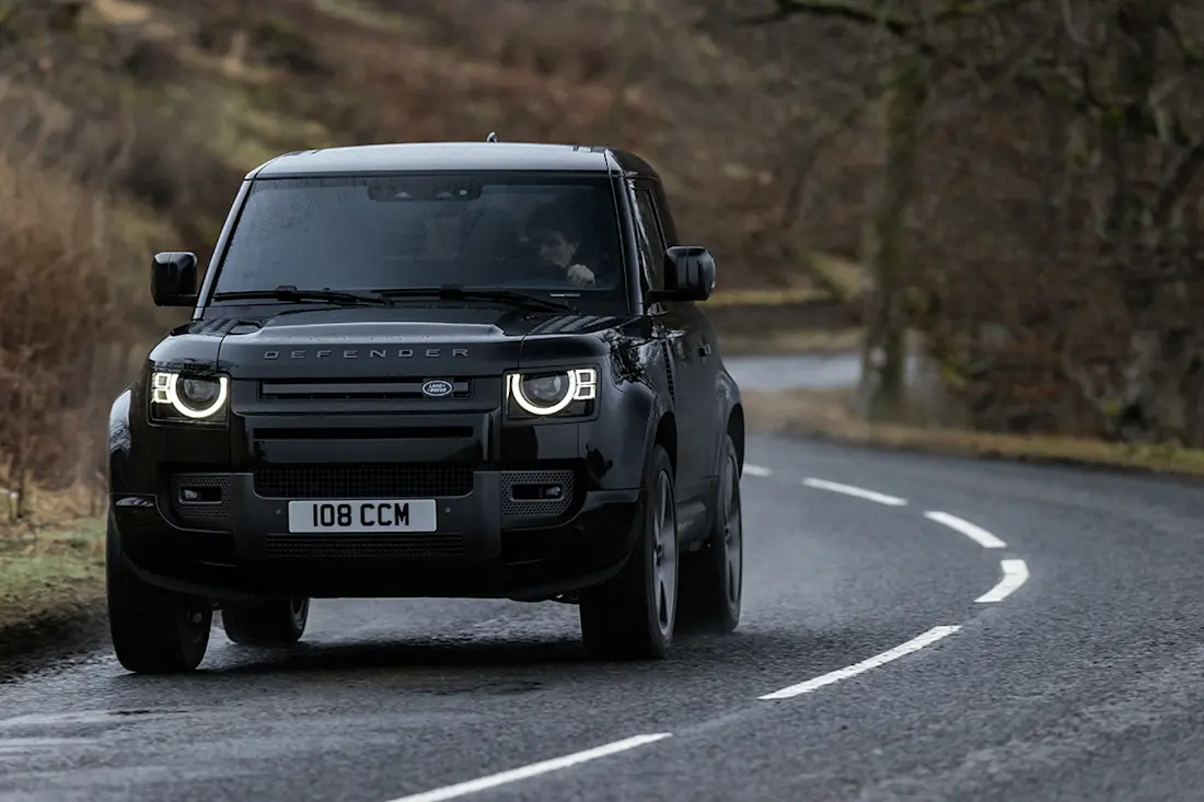 Land Rover Defender V8 90 2022 Land Rover Defender V8 90 2022