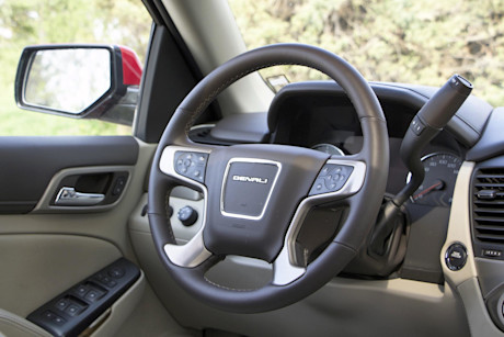 Editorial 2015 gmc yukon xl denali 4wd jy 31