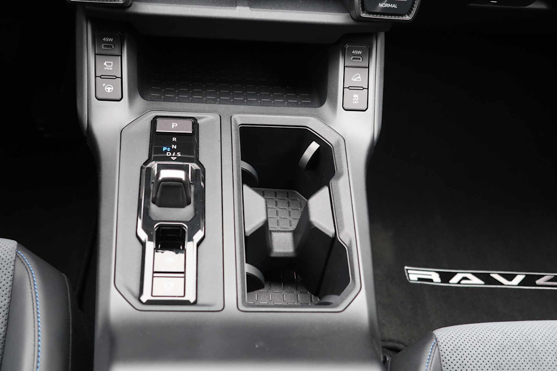 2026 Toyota RAV4 PHEV - TD - JM - 260720 - 13.jpg