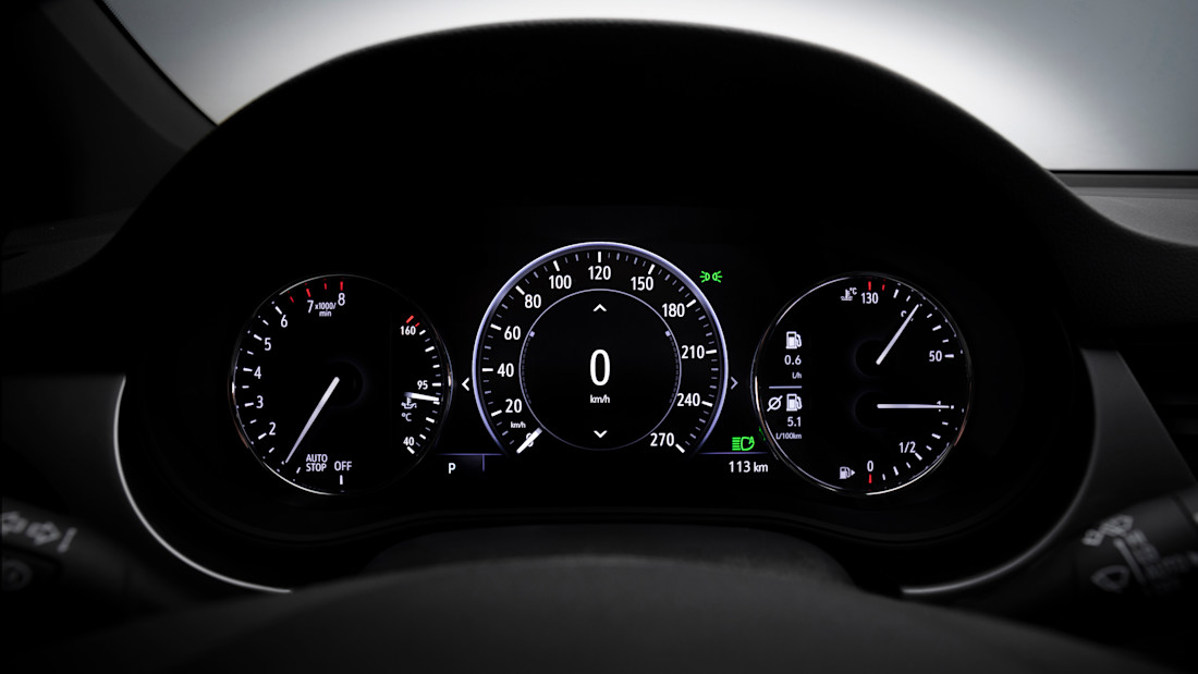 Opel-Astra-507807.jpg