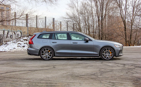Editorial 2020 volvo v60 t8 polestar engineered 04 dw