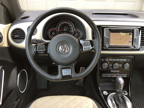 Essai routier : Volkswagen Beetle Édition Wolfsburg 2019 Body Image