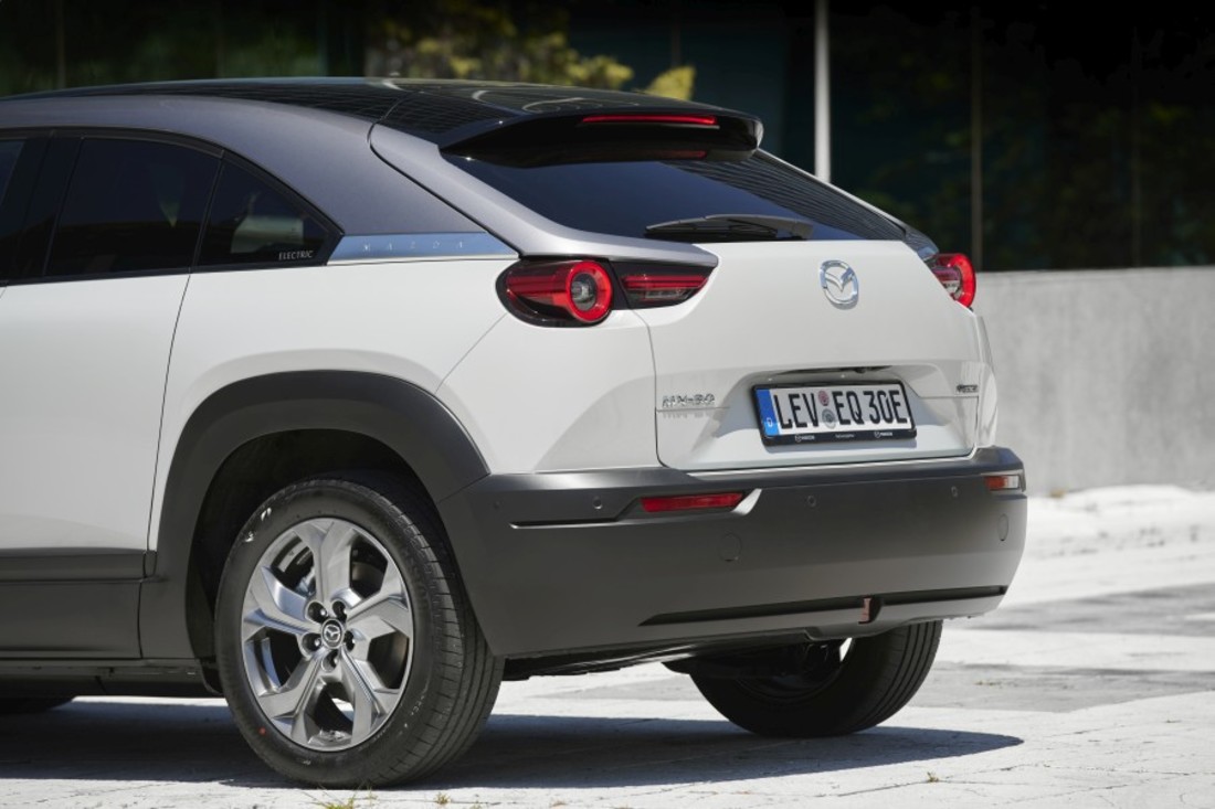 mazda-mx-30 (39).jpg