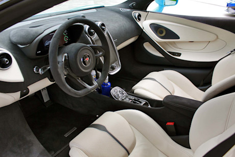 Editorial 2018 mclaren 570s spider 11 pb