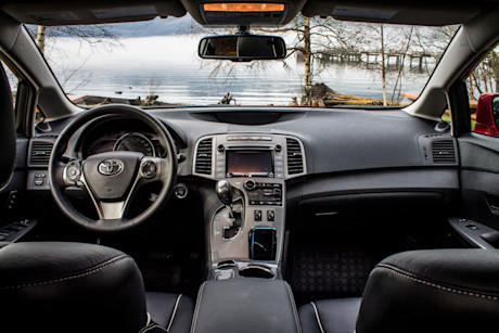 Editorial 2015 toyota venza v6 awd limited bm 11