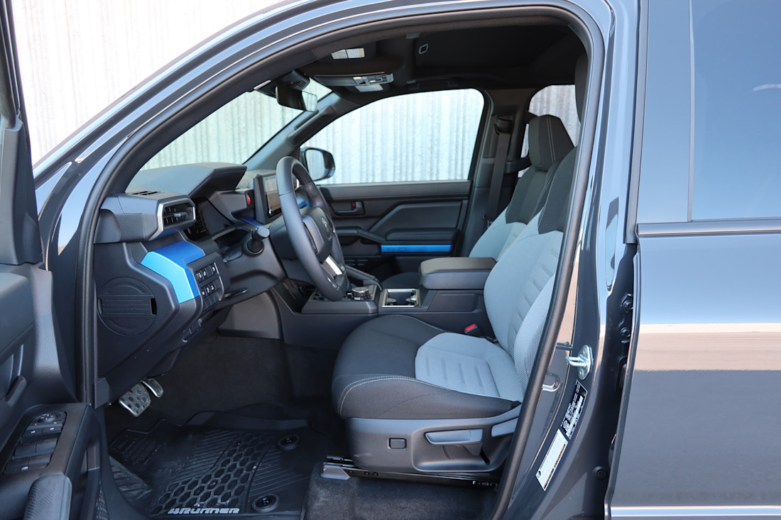 2026 Toyota 4Runner TRD Sport - TD - JM - 260521 - 20.jpg