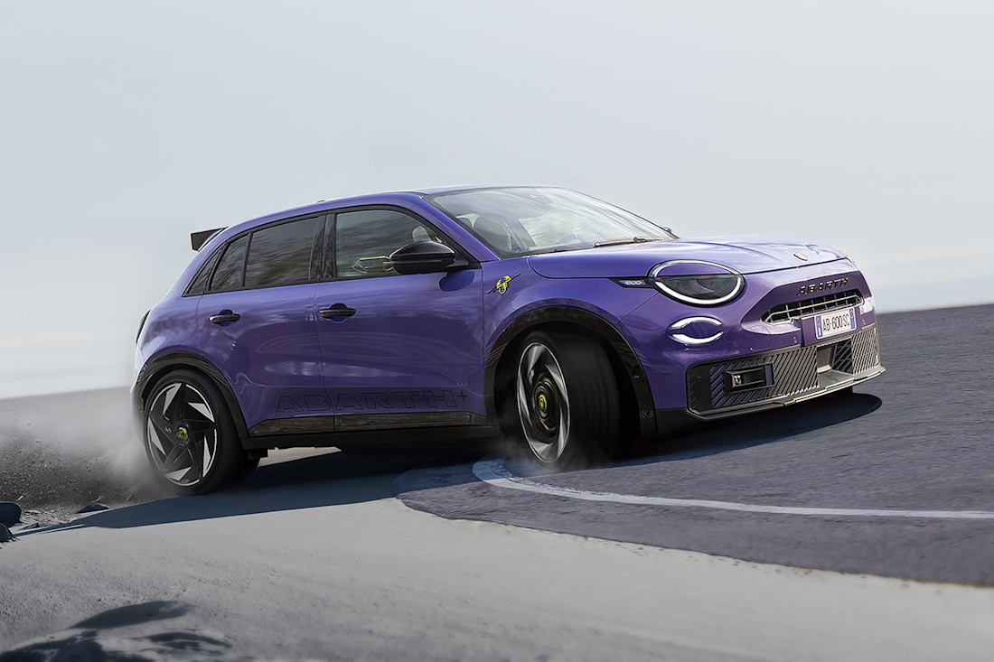 (Update) Abarth zeigt den 600e erstmals ohne Tarnung