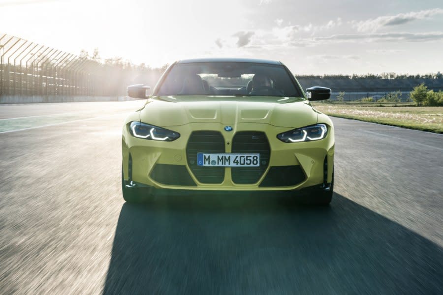 P90399237_highRes_the-new-bmw-m4-compe (1).jpg