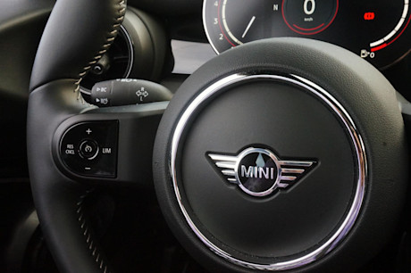 Editorial 2023 mini cooper 3 door jcw 27 jl