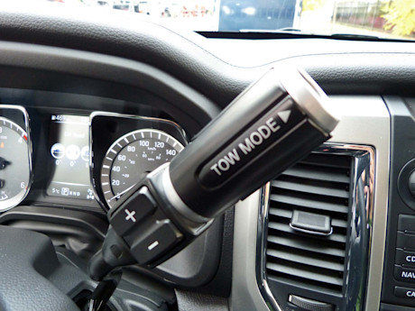 Editorial 2017 nissan titan 25 jb