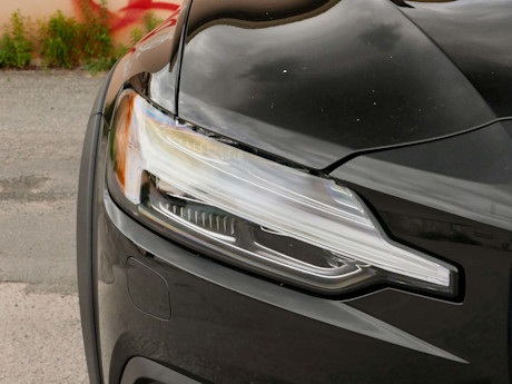 Editorial 2020 volvo v60 cross country t5 08 bh