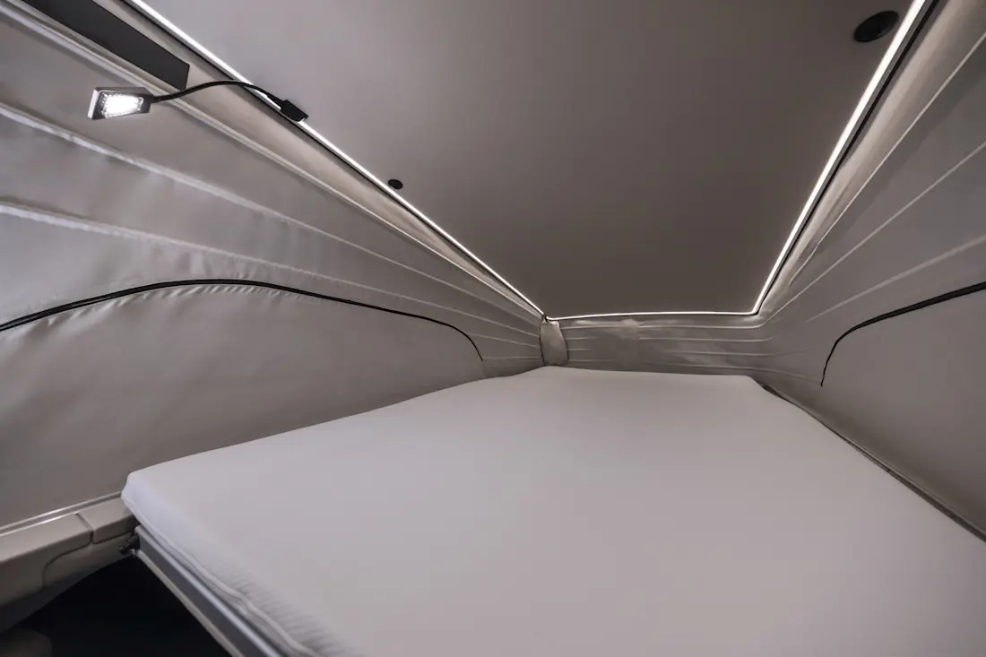 interno-marco-polo-mercedes-2026