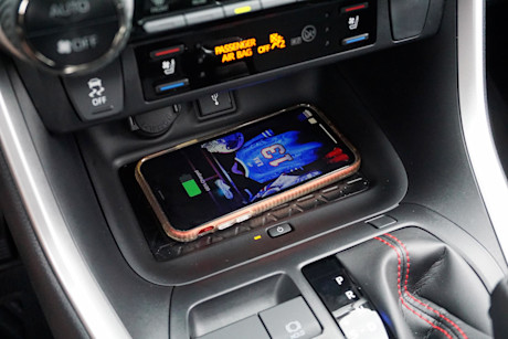 Editorial 2022 toyota rav4 prime xse w technology package 26 di