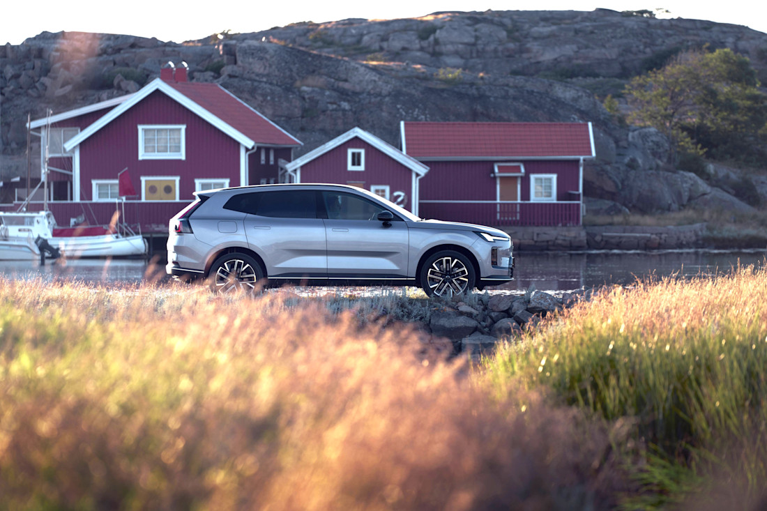 Zo goedkoop is de nieuwe Volvo XC70 PHEV met 160 km elektrisch bereik