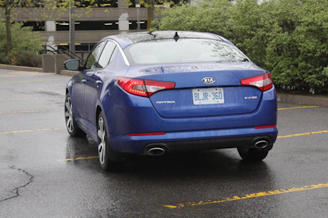 Editorial 2011 kia optima ex luxury cc 03