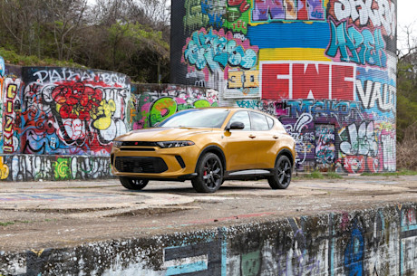 Editorial 2023 dodge hornet rt 08 jw