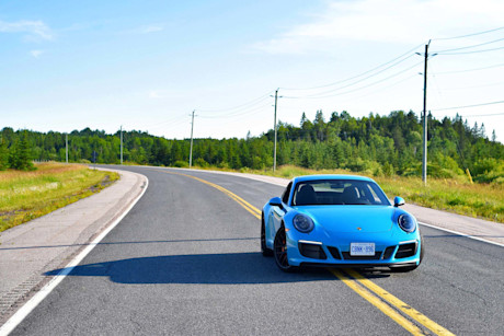 Editorial 2017 porsche 911 carrera 4 gts 11 jp