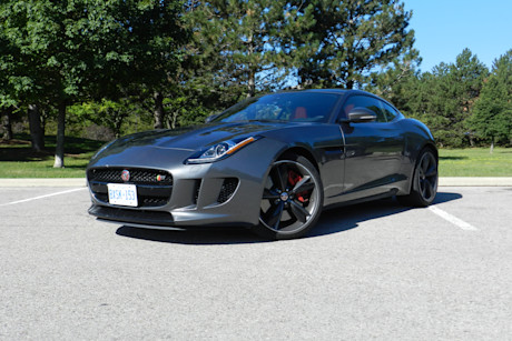 Editorial 2016 jaguar f type v6 23