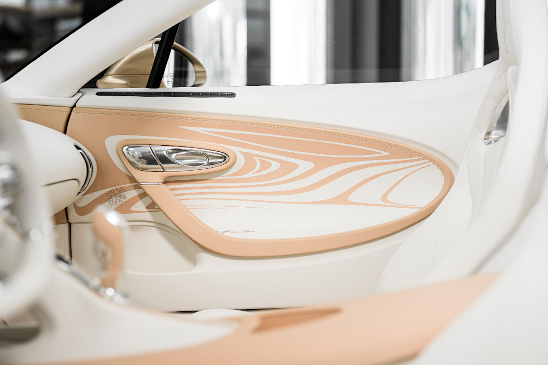 BUGATTI-Mistral-Sur-Mesure-La-Perle-Rare-2026 (5).jpg