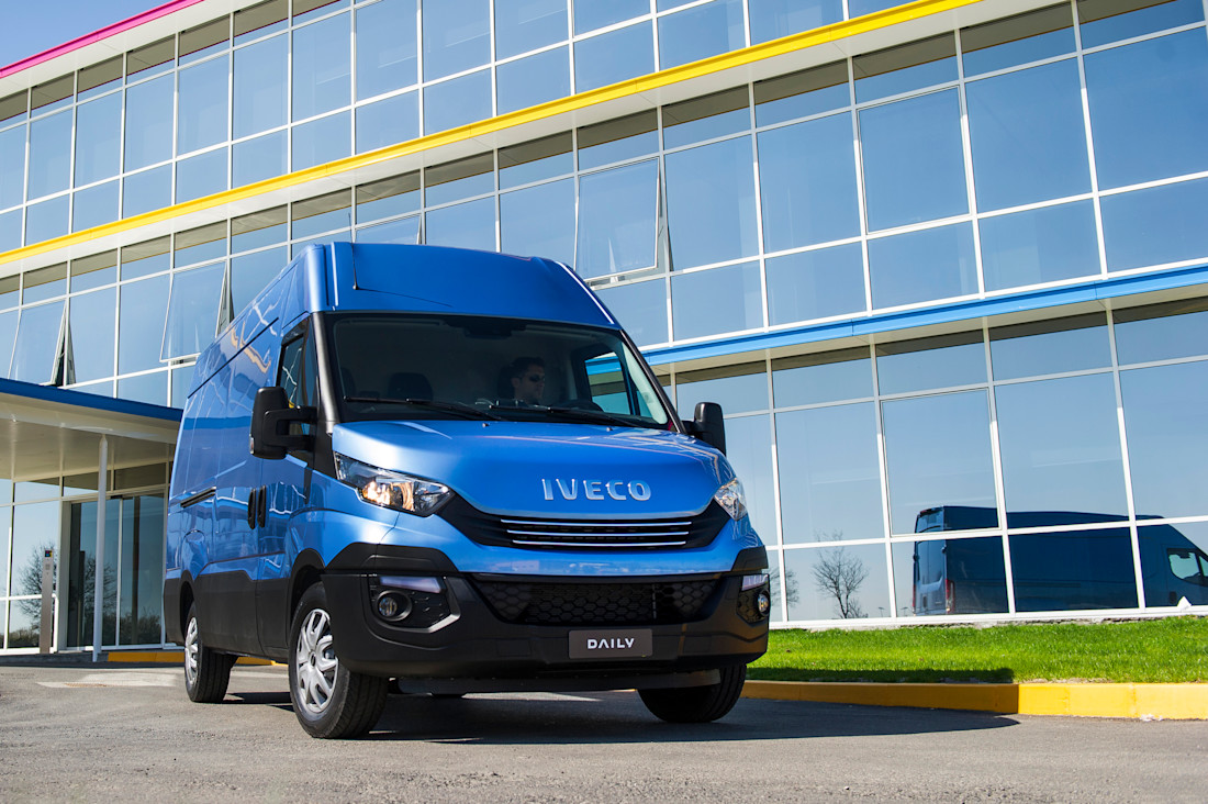 iveco-daily-van