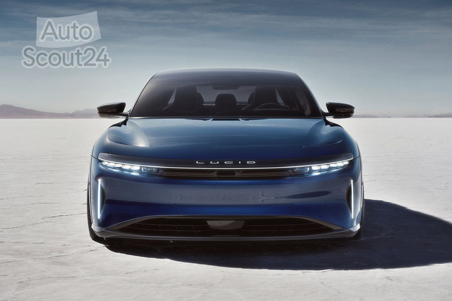 Lucid-Air_Sapphire-2023-1600-13.jpg