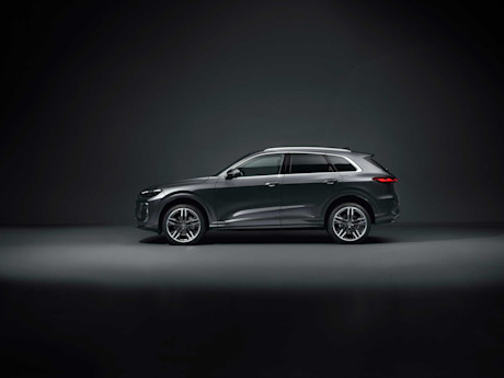 Editorial 2025 audi q5 edit 41