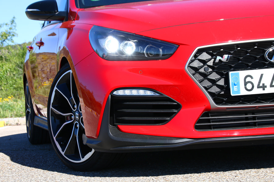 Hyundai i30 Fasback N (31).JPG
