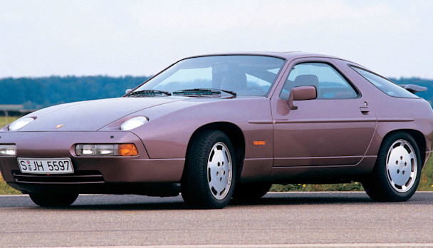 Porsche 928