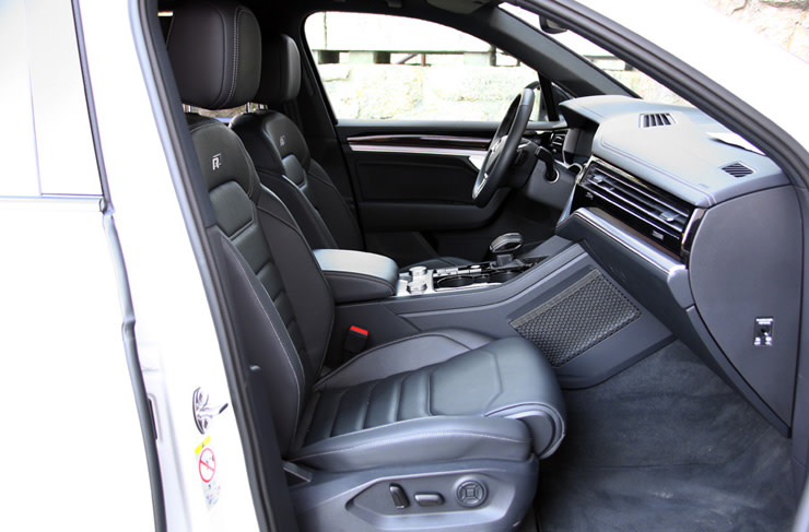 Volkswagen Touareg (39).JPG