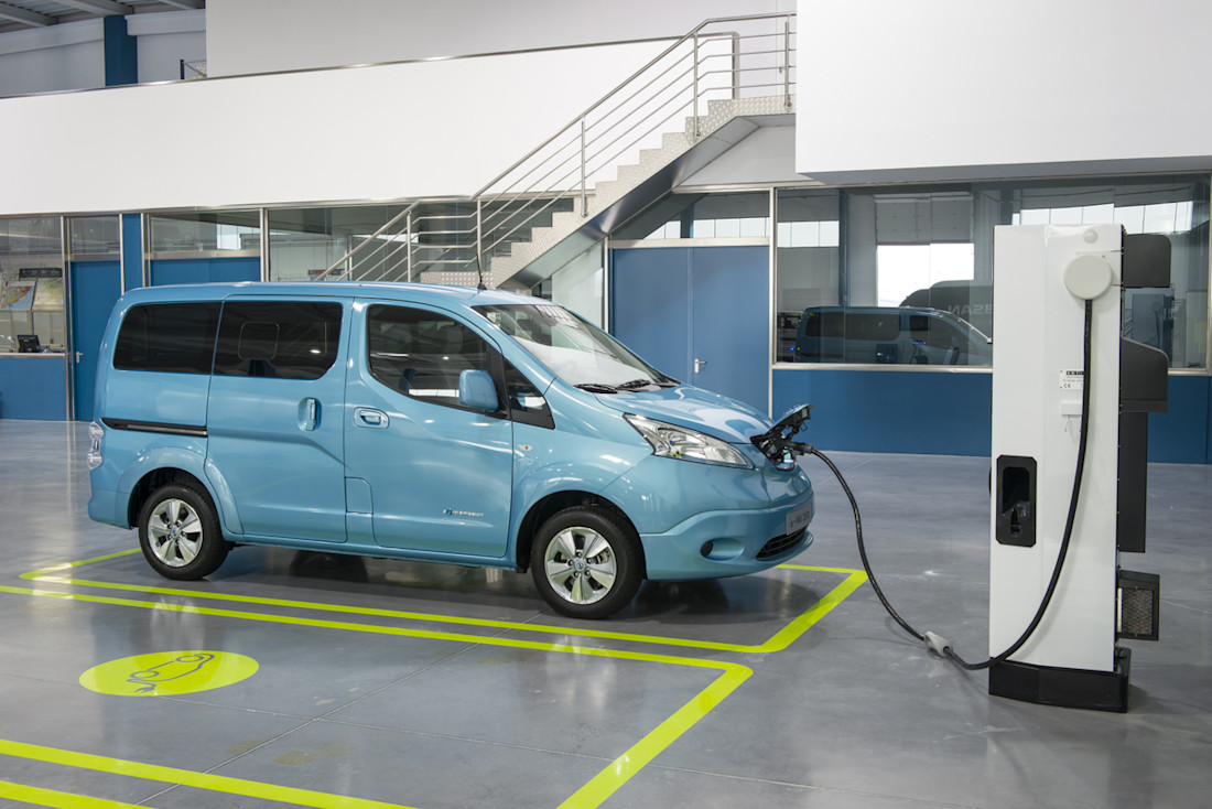 Nissan e-NV200 AS24 1