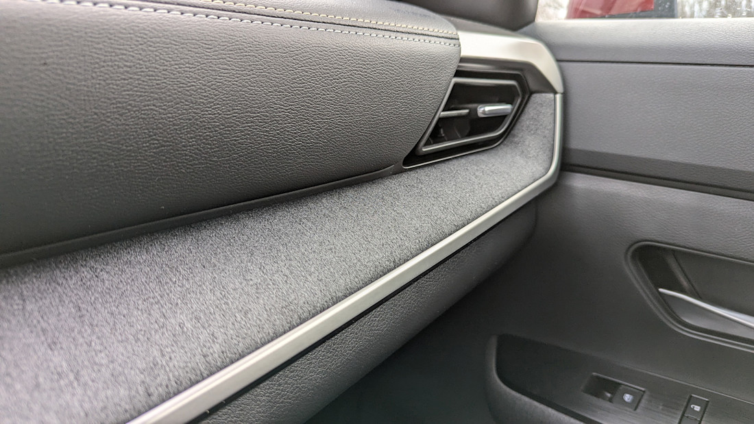 2026 Nissan Kicks - TD - DB - 260106 - 48.jpg