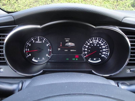 Editorial 2012 kia optima ex luxury gw 04