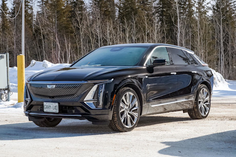 Editorial 2023 cadillac lyriq 02 jv