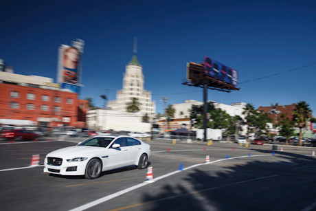 Editorial 2017 jaguar xe 13