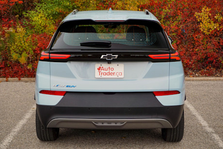 Editorial 2022 chevrolet bolt euv premier 06 di 01