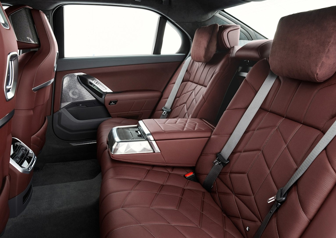 bmw-7er-seats