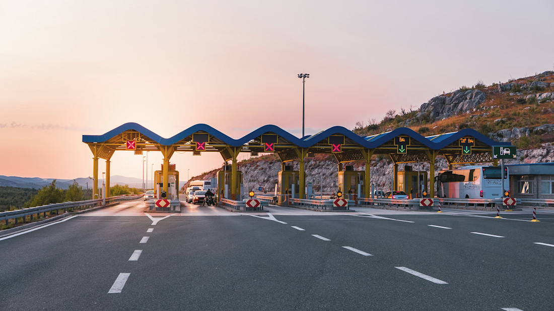 Telepass: come funziona, assistenza numero verde, costi e concorrenti