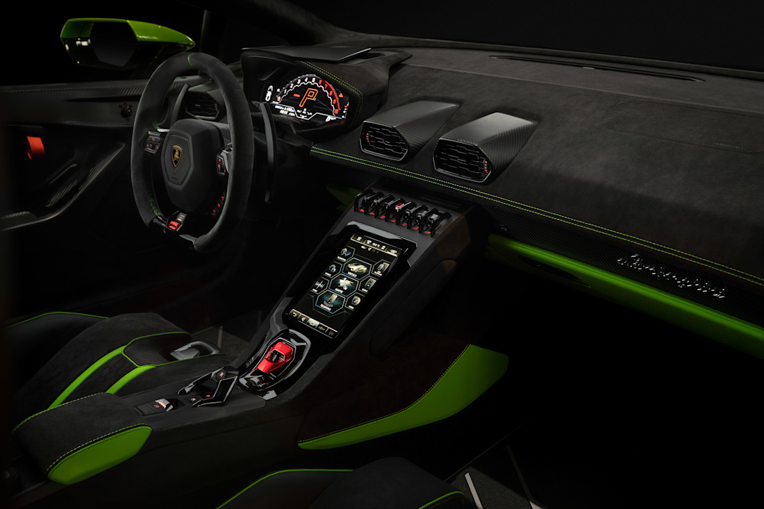 lamborghini-huracan-tecnica-interieur
