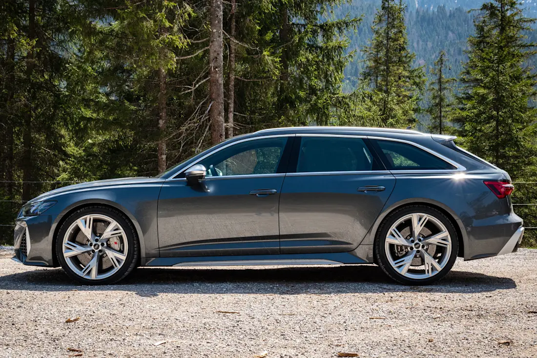 Audi-RS6-Avant-2020-Side Audi-RS6-Avant-2020-Side