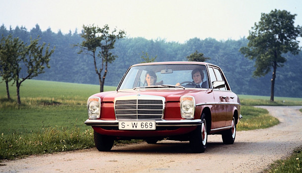 Mercedes Strich 8