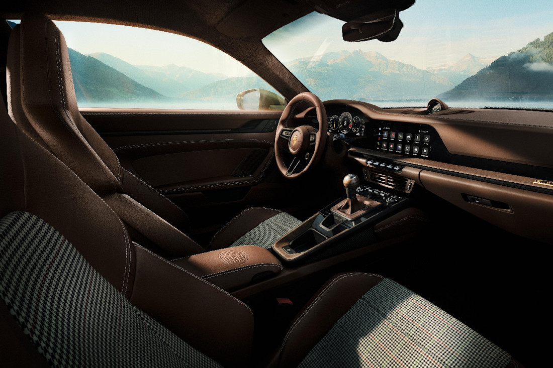 911-GT3-90-F-A-porsche-2025 (20).jpg