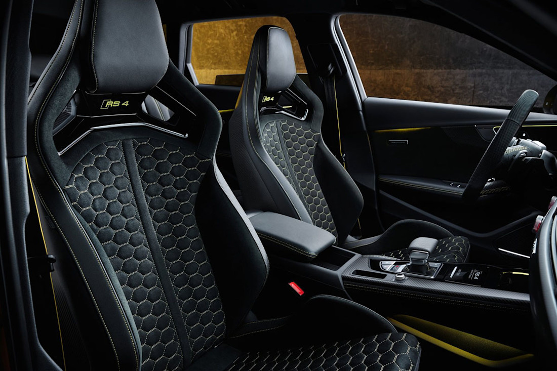 Audi-RS4_Avant_25_Years_Edition-2024-1600-29.jpg